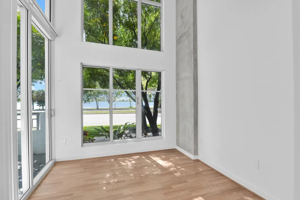 300 S Australian Avenue West Palm Beach FL 33401