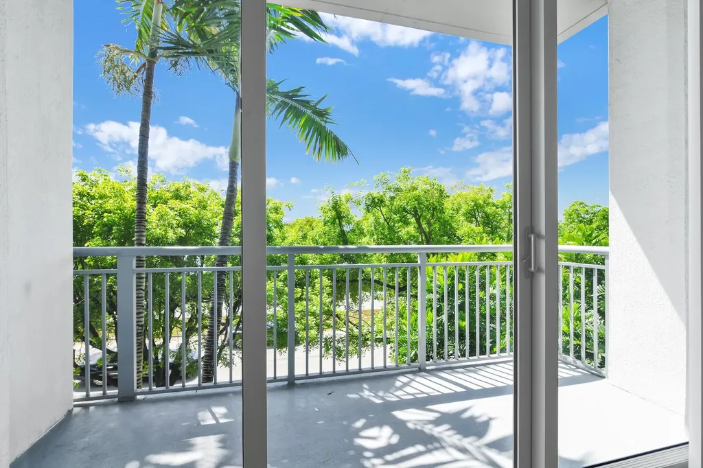 300 S Australian Avenue West Palm Beach FL 33401