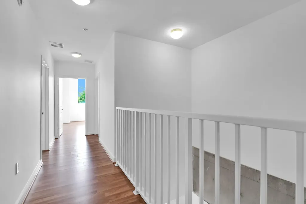300 S Australian Avenue West Palm Beach FL 33401