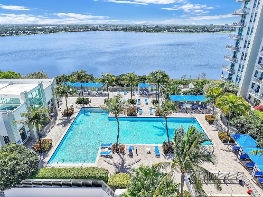 300 S Australian Avenue West Palm Beach FL 33401