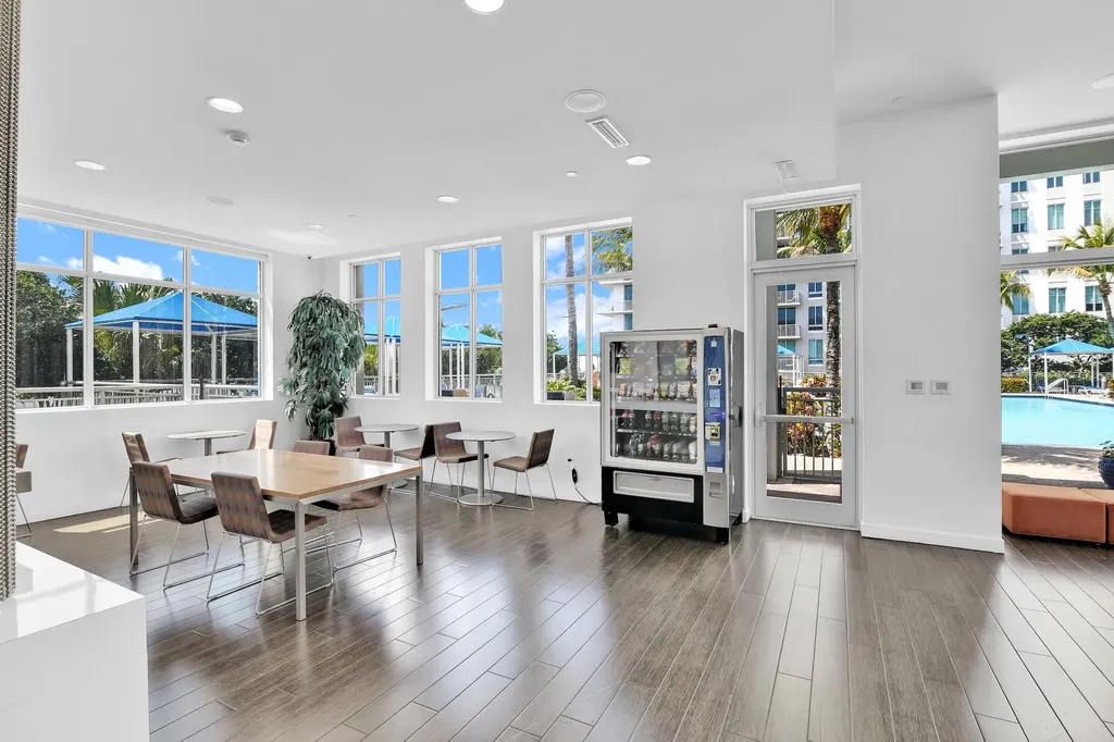 300 S Australian Avenue West Palm Beach FL 33401