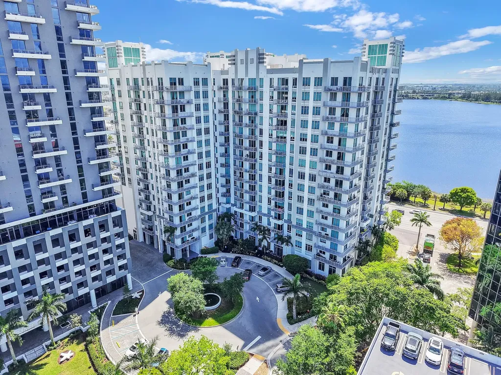 300 S Australian Avenue West Palm Beach FL 33401