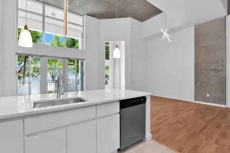 300 S Australian Avenue West Palm Beach FL 33401