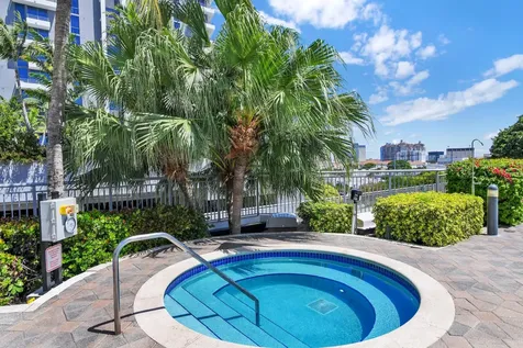 300 S Australian Avenue West Palm Beach FL 33401