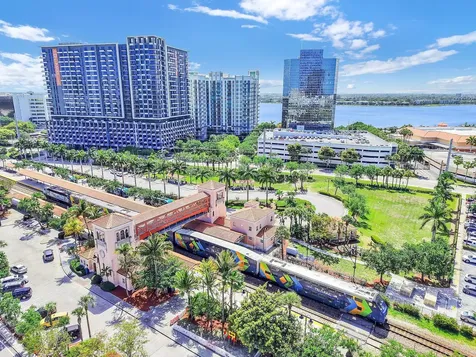 300 S Australian Avenue West Palm Beach FL 33401