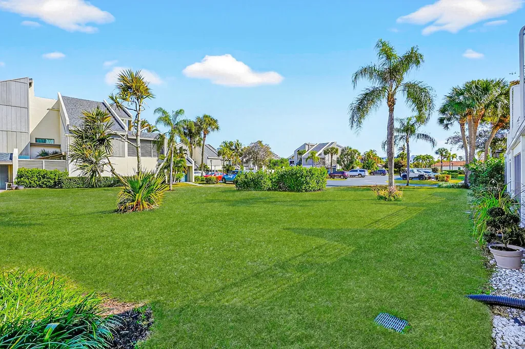 1605 S Us Highway 1 Jupiter FL 33477