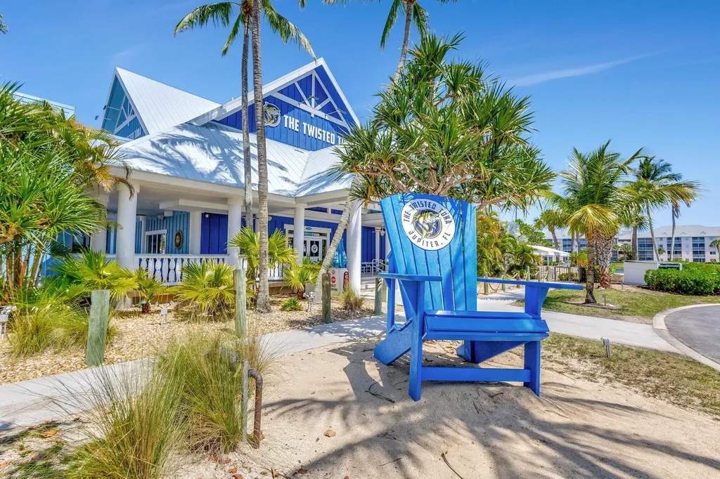 1605 S Us Highway 1 Jupiter FL 33477