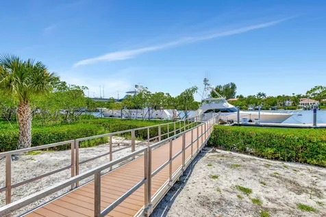1605 S Us Highway 1 Jupiter FL 33477