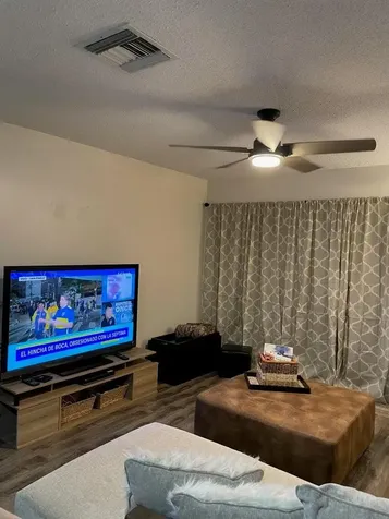 2546 Dudley Drive E West Palm Beach FL 33415