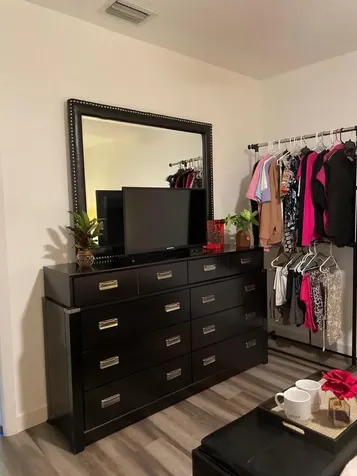 2546 Dudley Drive E West Palm Beach FL 33415