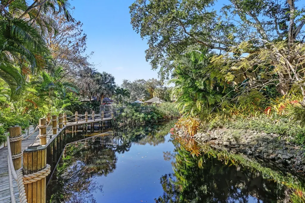 738 St Albans Drive Boca Raton FL 33486