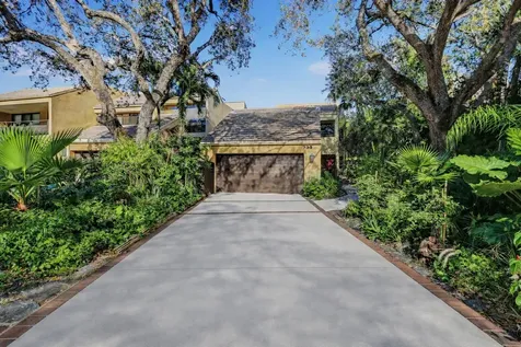 738 St Albans Drive Boca Raton FL 33486