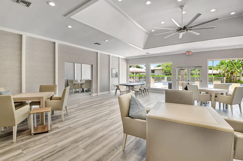 17 Stratford Drive Boynton Beach FL 33436