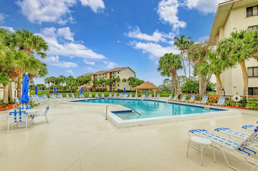 1901 Marina Isle Way Jupiter FL 33477