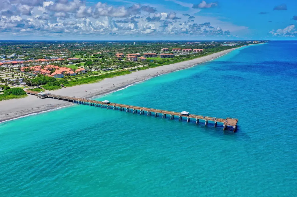 1901 Marina Isle Way Jupiter FL 33477