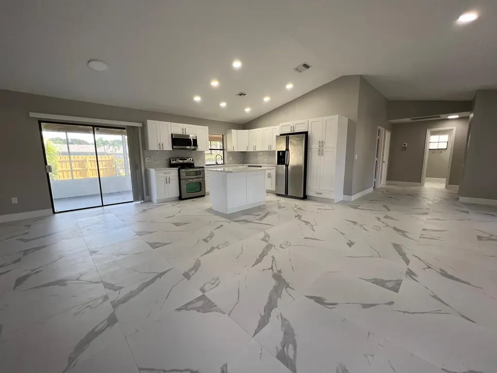 1289 Pinetta Circle Wellington FL 33414