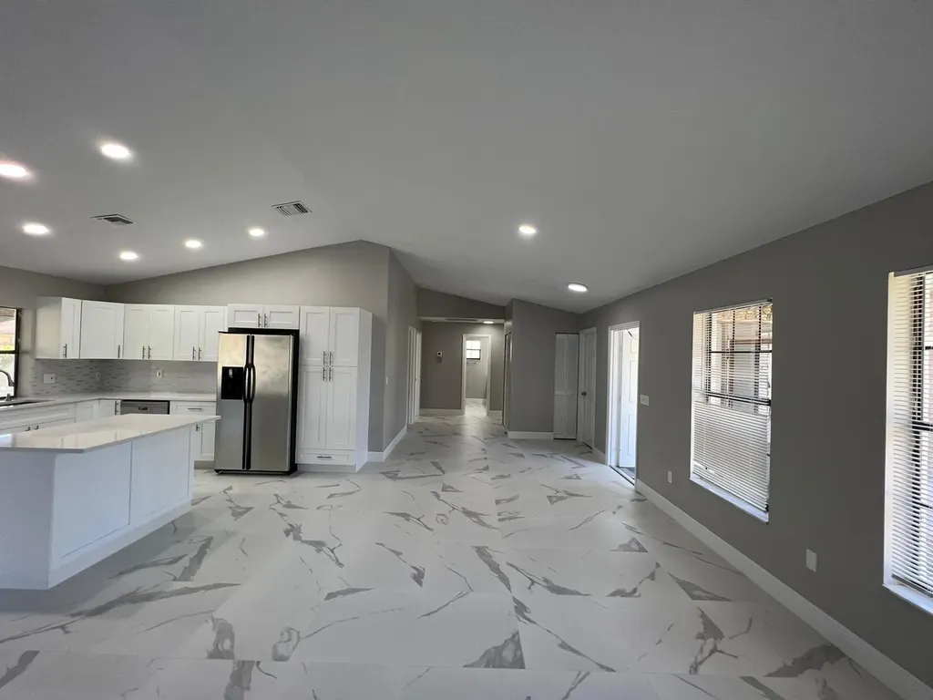 1289 Pinetta Circle Wellington FL 33414