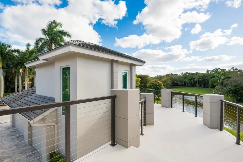 17106 Avenue Le Rivage Boca Raton FL 33496