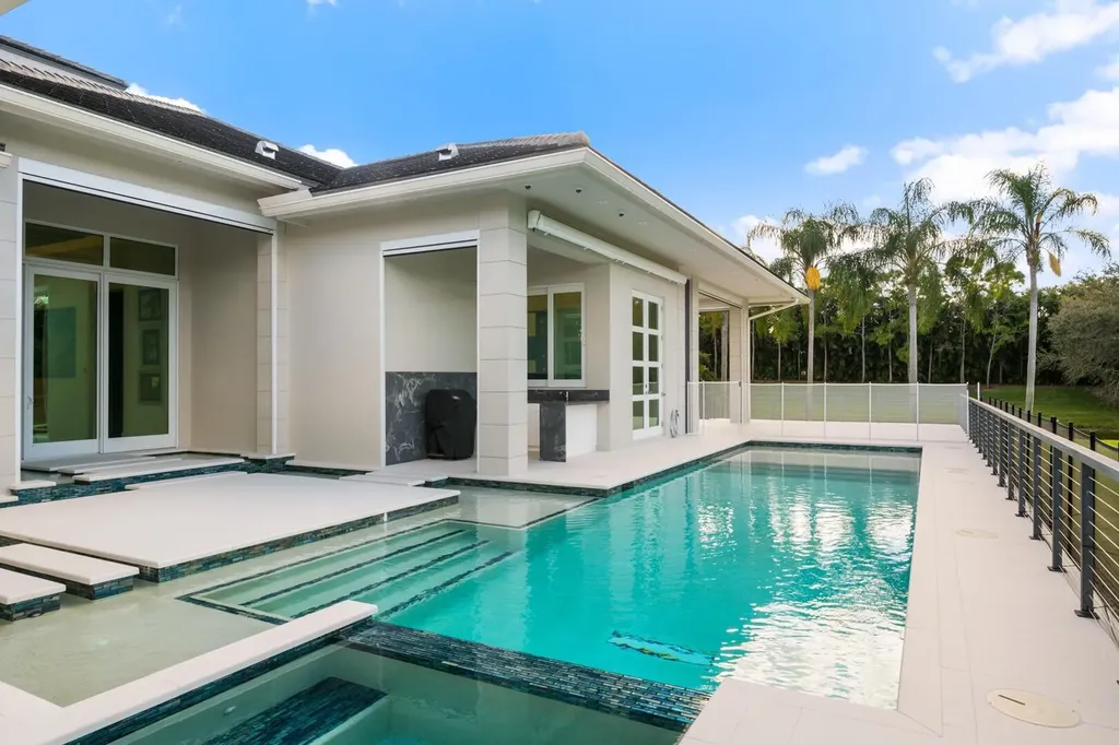 17106 Avenue Le Rivage Boca Raton FL 33496