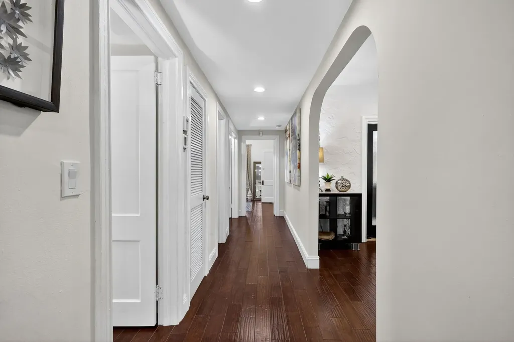 516-520 34th Street West Palm Beach FL 33407