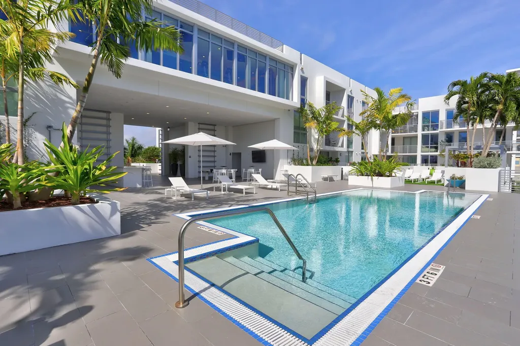 111 SE 1st Avenue Delray Beach FL 33444
