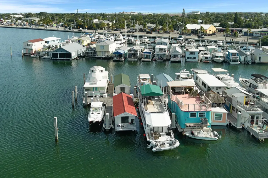 1801 N Roosevelt M-28 Boulevard Key West FL 33040