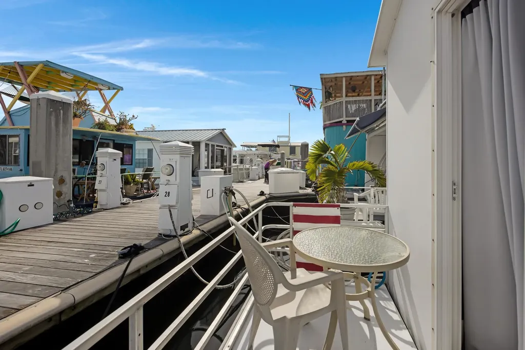 1801 N Roosevelt M-28 Boulevard Key West FL 33040