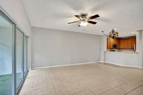 4827 Palmbrooke Circle W West Palm Beach FL 33417
