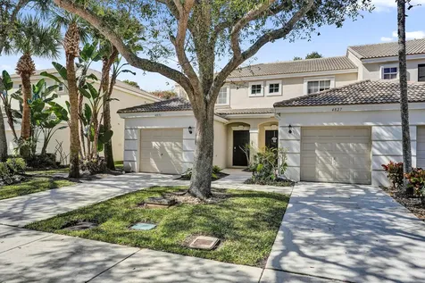 4827 Palmbrooke Circle W West Palm Beach FL 33417