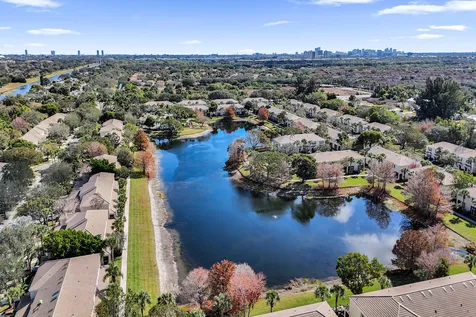 4827 Palmbrooke Circle W West Palm Beach FL 33417