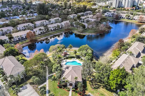 4827 Palmbrooke Circle W West Palm Beach FL 33417