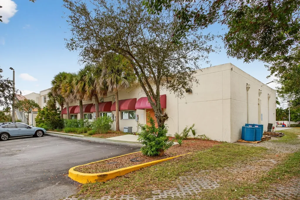2800 N State 7 Road Margate FL 33063