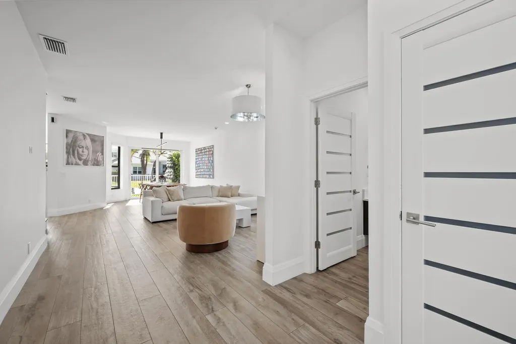 4070 NW 58th Lane Boca Raton FL 33496