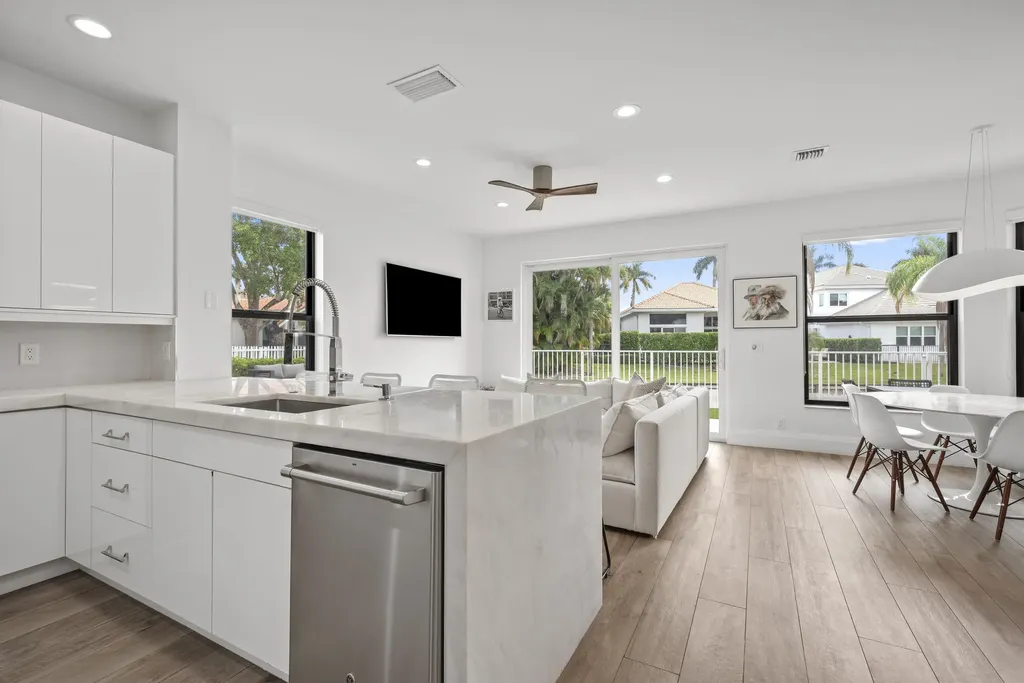 4070 NW 58th Lane Boca Raton FL 33496