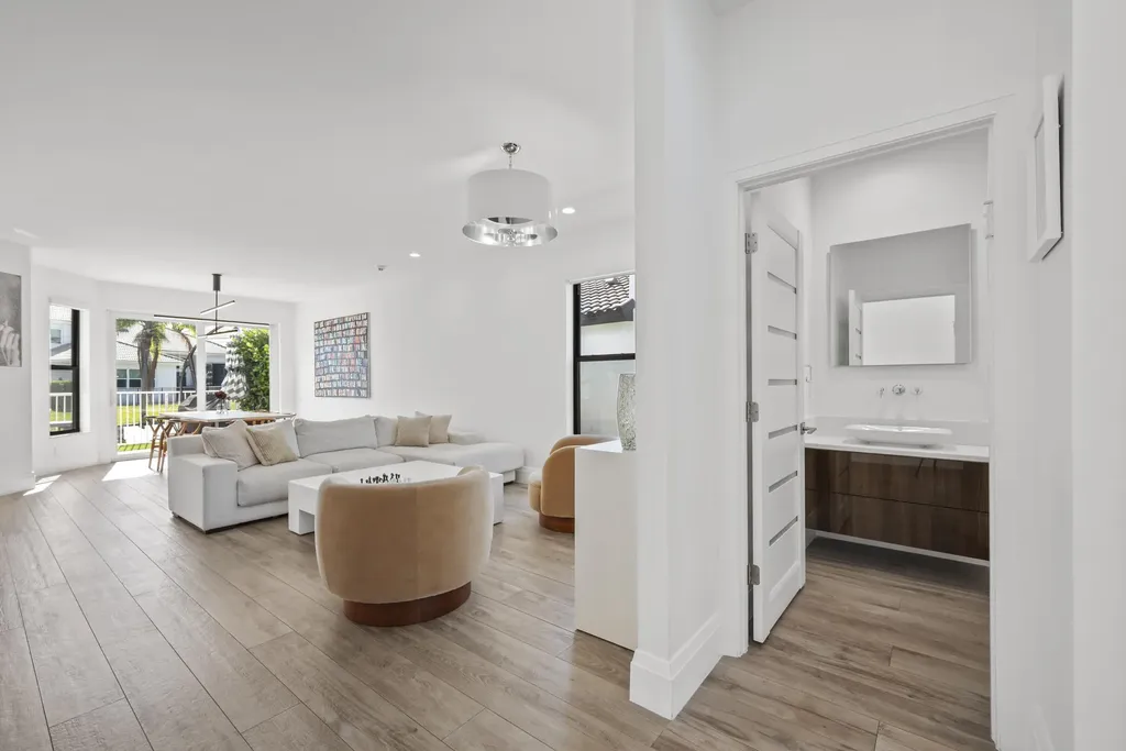 4070 NW 58th Lane Boca Raton FL 33496