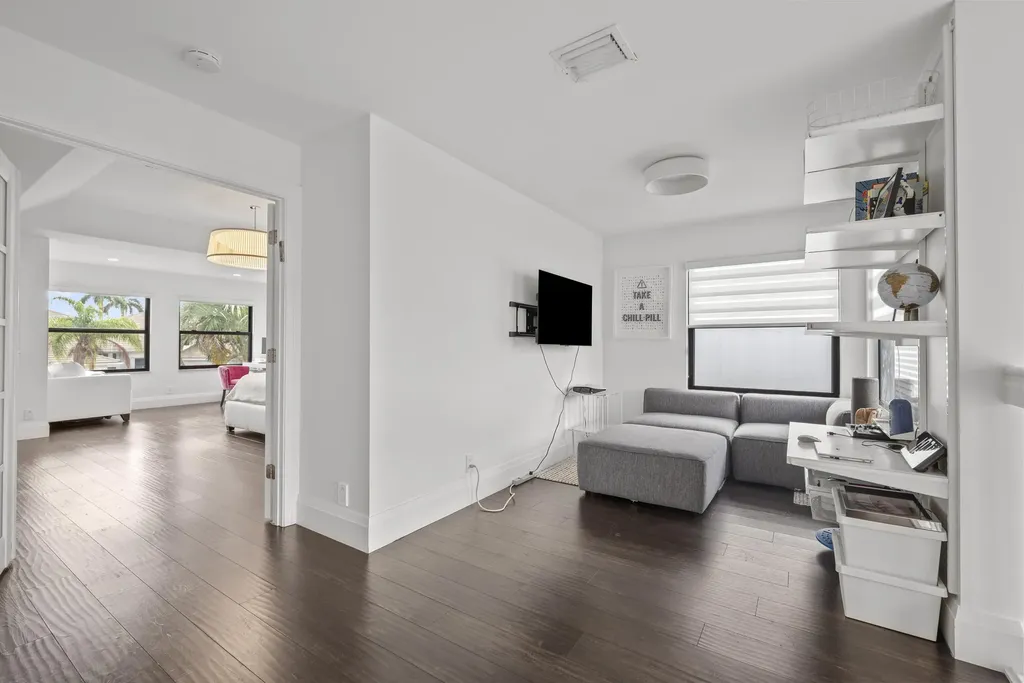 4070 NW 58th Lane Boca Raton FL 33496