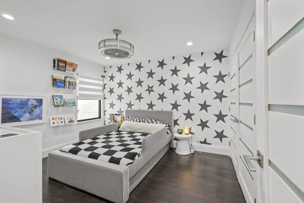 4070 NW 58th Lane Boca Raton FL 33496