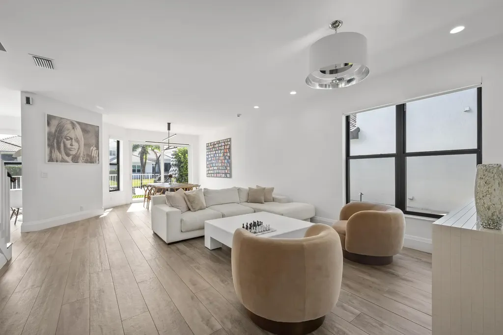 4070 NW 58th Lane Boca Raton FL 33496