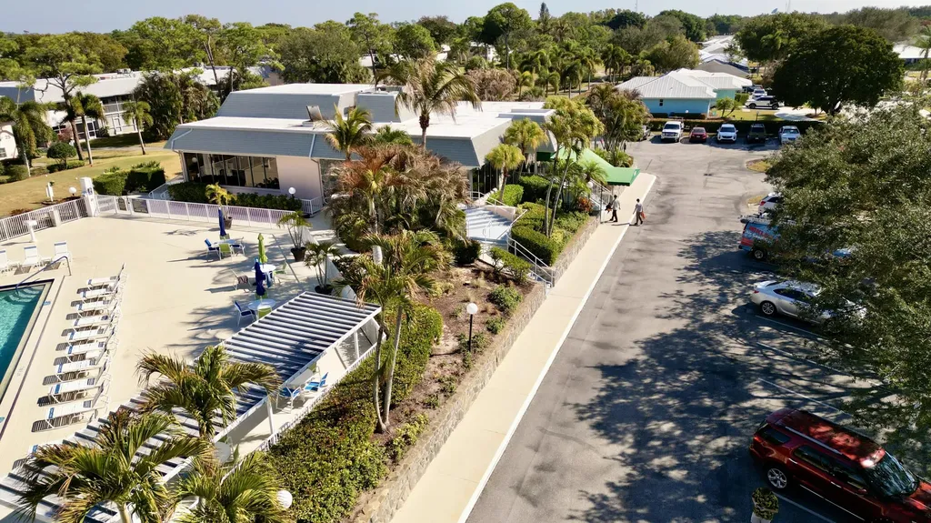 18081 SE Country Club Drive Jupiter FL 33469