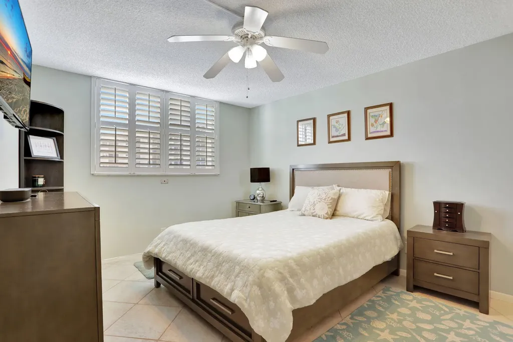 2731 NE 14th Street Causeway Pompano Beach FL 33062