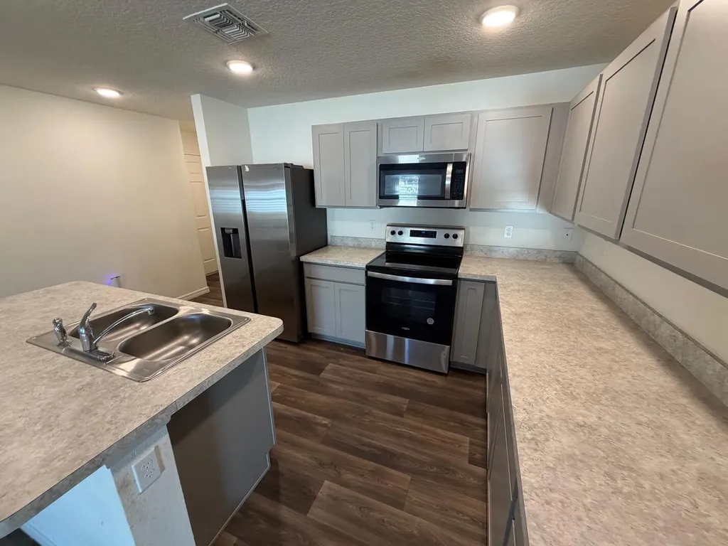 2143 SE Trillo Street Port St Lucie FL 34952