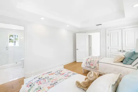 220 Esplanade Way Palm Beach FL 33480