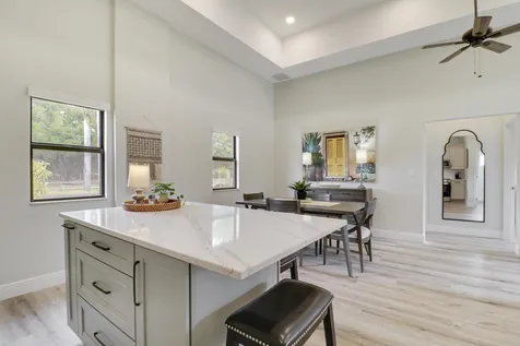10735 Lantana Road Lake Worth FL 33449