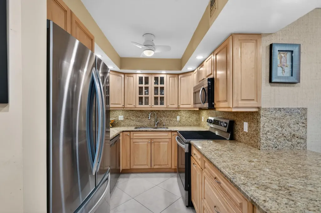 336 Golfview Road North Palm Beach FL 33408
