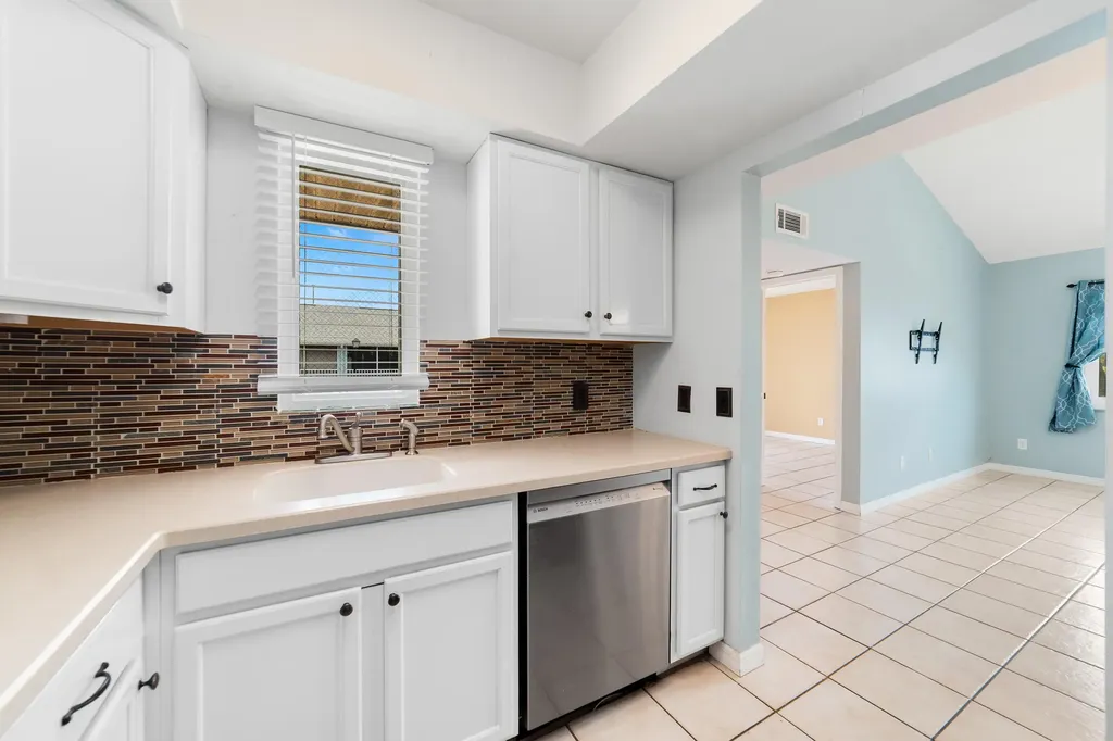 1627 SE Green Acres Circle Port St Lucie FL 34952