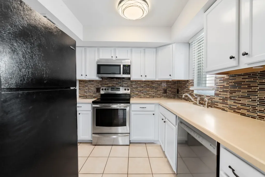 1627 SE Green Acres Circle Port St Lucie FL 34952