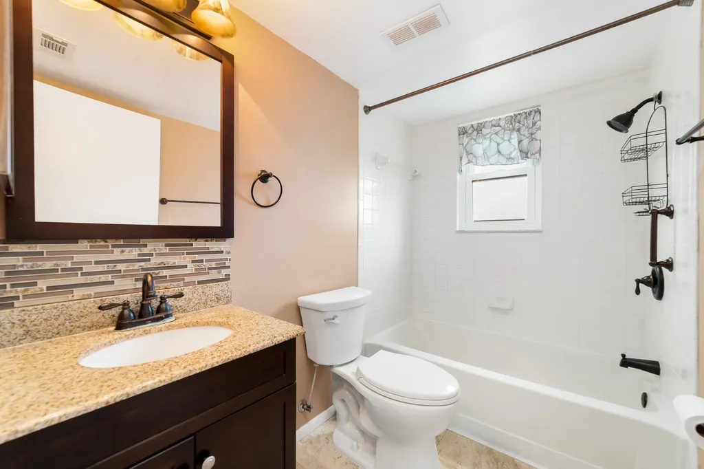 1627 SE Green Acres Circle Port St Lucie FL 34952