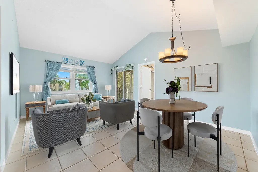 1627 SE Green Acres Circle Port St Lucie FL 34952