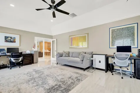 513 N Country Club Drive Atlantis FL 33462