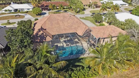 513 N Country Club Drive Atlantis FL 33462